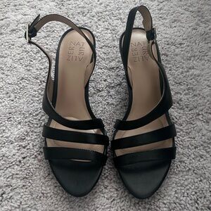 ⭐️y2k strappy pumps⭐️